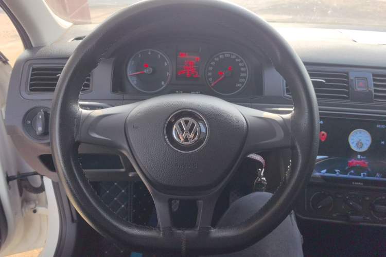 Used Volkswagen Santana 2019 1.5L Manual Fashion Edition China VI Standard Steering Wheel