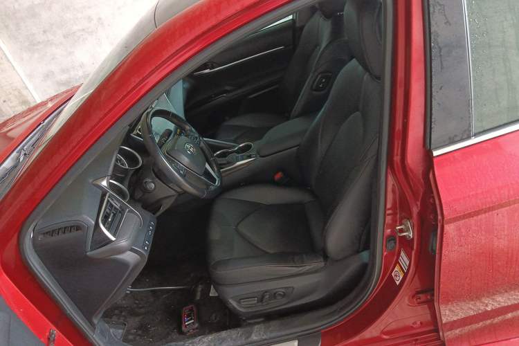 Used Toyota Camry 2018 2.5G Luxury Edition Left Front Seat