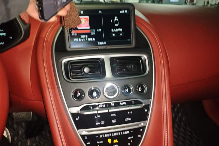 Used AstonMartin DB11 2019 4.0T V8 Coupe