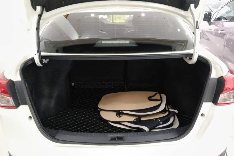 Used Nissan Lannia 2020 1.6L CVT Smart Connect Smart Cool Edition
