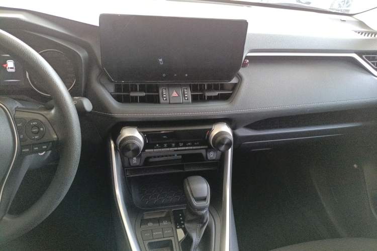 Used Toyota RAV4 2024 2.0L CVT Two-Wheel Drive Urban Edition