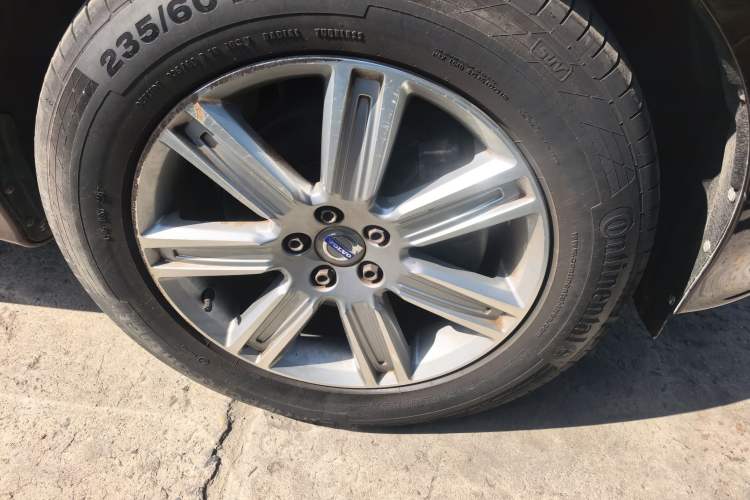 Used Volvo XC60 2017 T5 AWD Smart Upgrade Edition