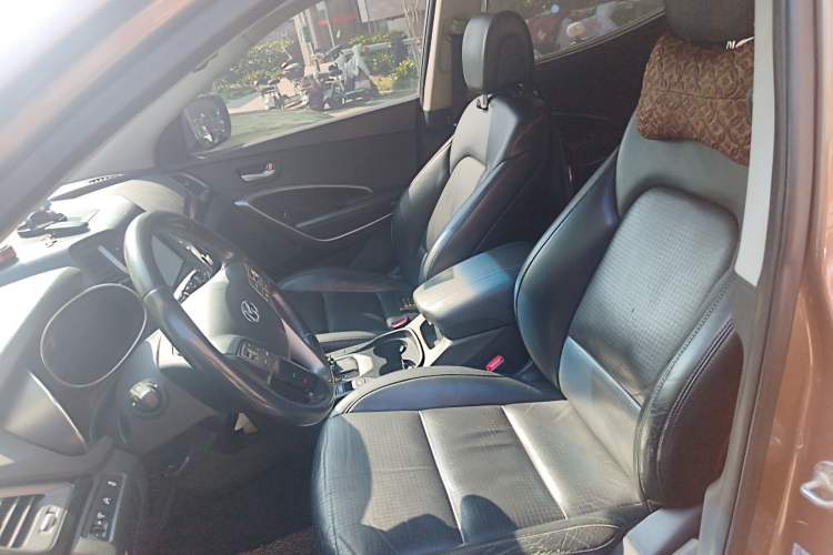 Used Hyundai Santa Fe 2013 2.0T Automatic Two-Wheel Drive Prestige Version
