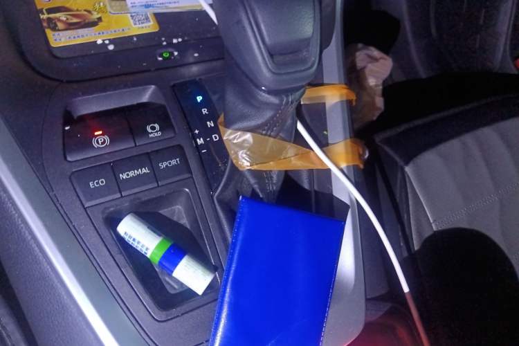 Used Toyota RAV4 2023 2.0L CVT Two-Wheel Drive Fashion Edition
