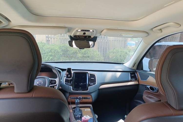 Used Volvo XC90 2019 T6 Zhiyi Edition 7-Seater China V Emission Standard

