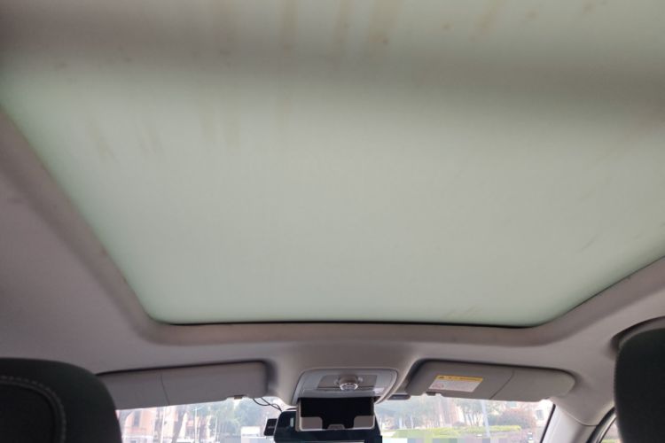 Used Roewe RX5 2019 20T Two-Wheel Drive Automatic 4G Connected Platinum Edition