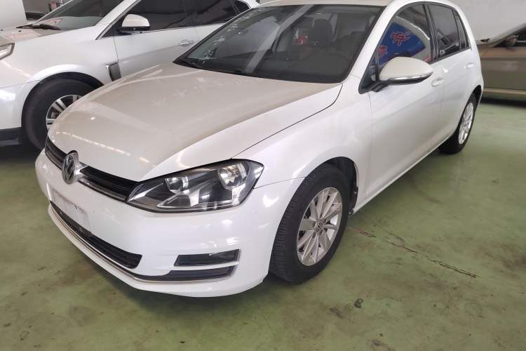 Used Volkswagen Golf 2016 1.6L Automatic Fashion Model Guazi used car, China used car export, Used car for sale, Used cars, Cheapest cars for sale