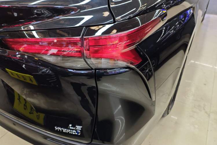 Used Toyota SIENNA 2021 2.5L Hybrid Comfort Edition