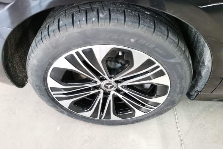 Used Mercedes-Benz E-Class New Energy 2024 E 350 e L Plug-in Hybrid Sedan