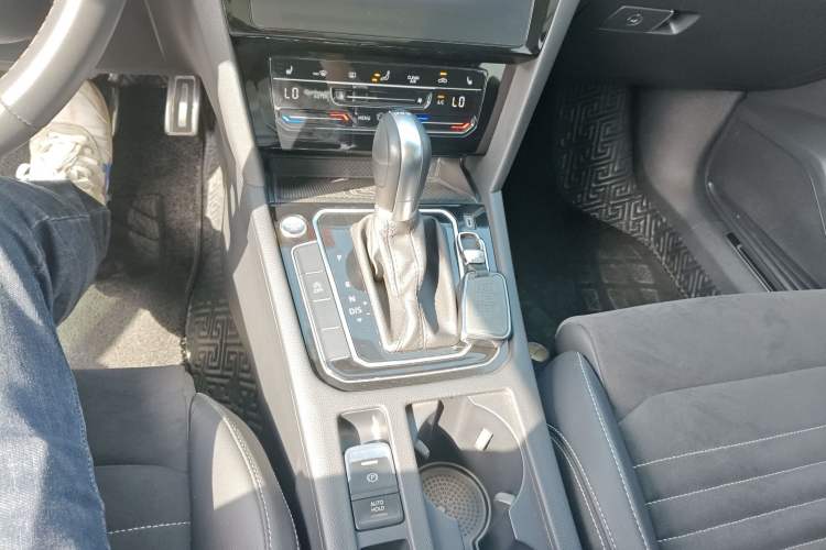 Used Volkswagen Magotan 2020 330TSI DSG Luxury Edition
