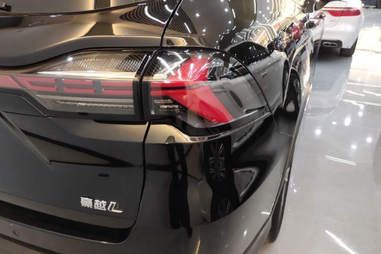 Used Geely Auto Haoyue L 2024 2.0T DCT Prestige Version