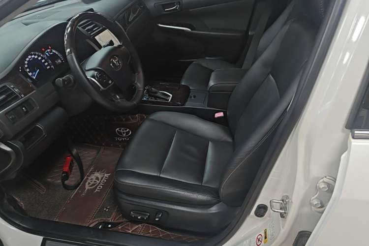 Used Toyota Camry 2016 2.0G 10th Anniversary Leading Edition