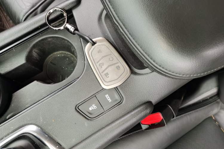 Used Cadillac XT5 2016 25T Luxury Model