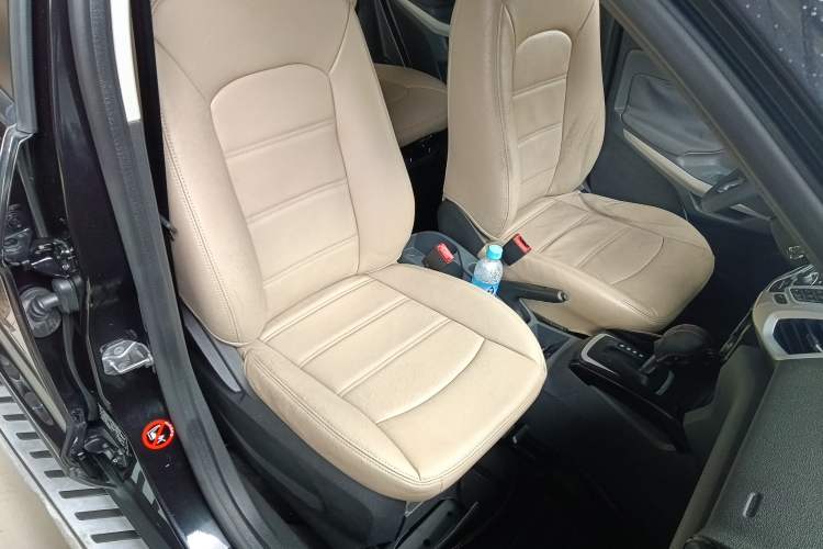 Used Ford EcoSport 2013 1.5L Automatic Fashion Model