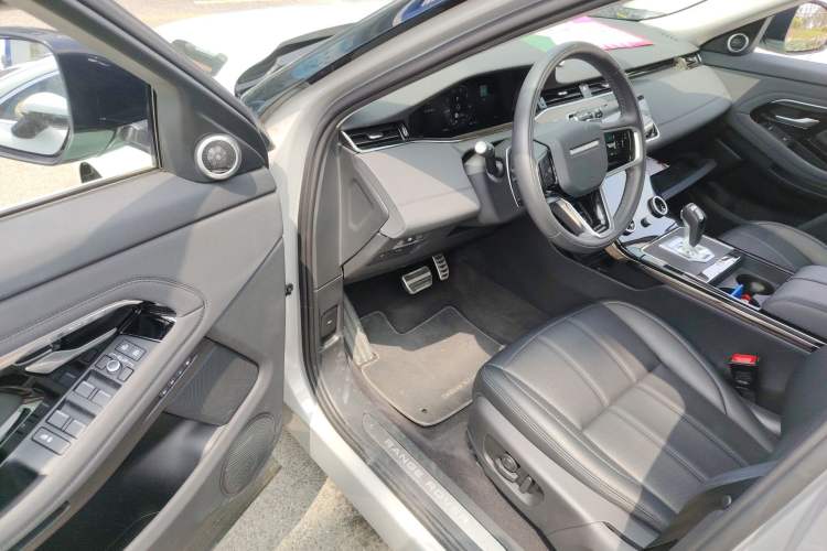 Used Land Rover Range Evoque 2023 Aurora L 249 PS Collins Antique Bronze Special Edition Driver Seat