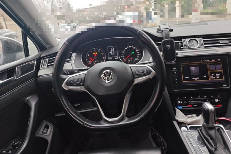 Used Volkswagen Magotan 2020 330TSI DSG Leading Model Steering Wheel