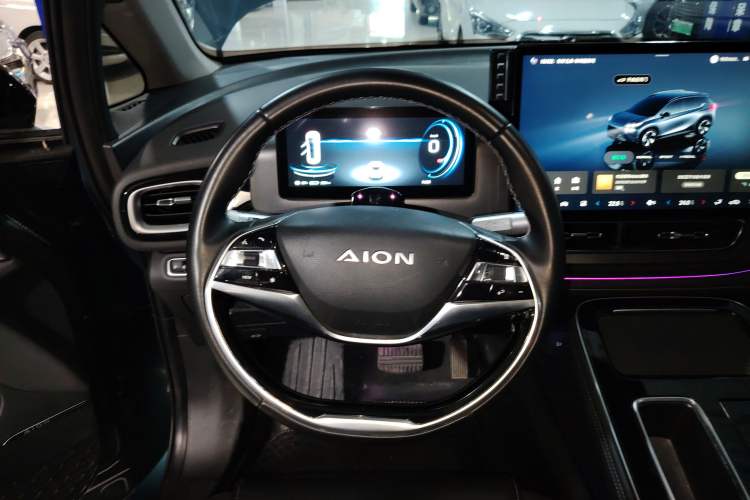 Used AION V 2023 Plus 80 Smart Enjoyment Seven-Seater Edition Ternary Lithium
