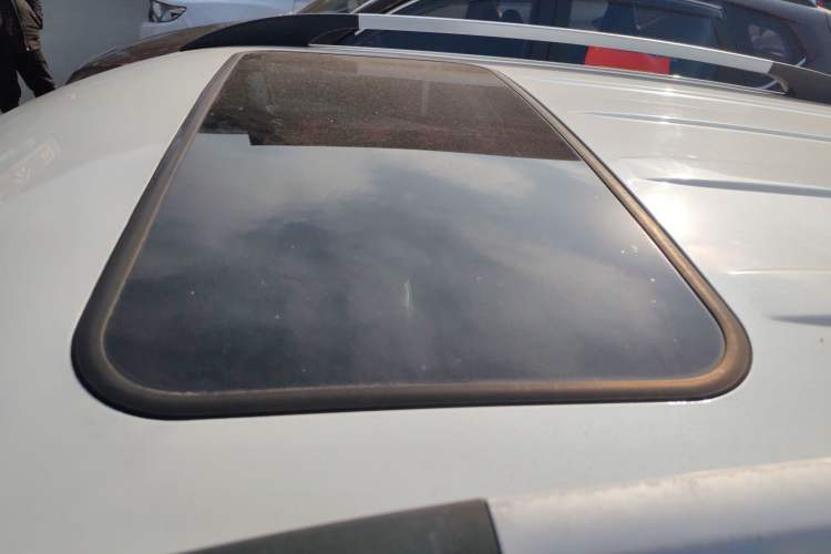 Used Changan CS35 2014 1.6L Automatic Luxury Model China IV Standard