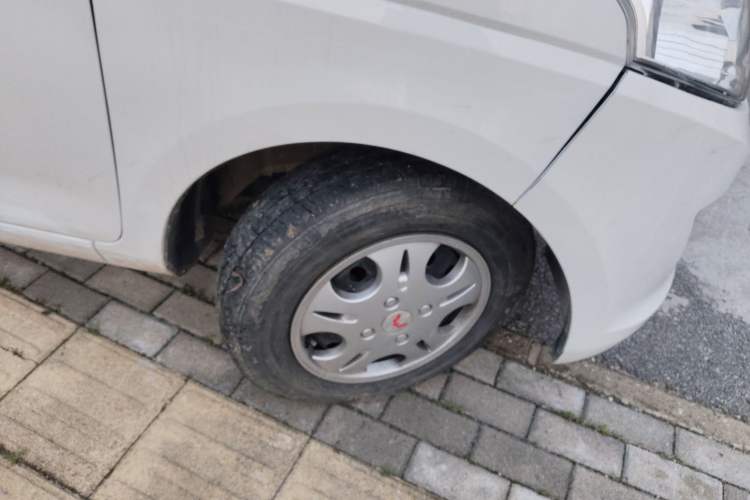 Used Wuling Rongguang V 2015 1.5L Base Version
