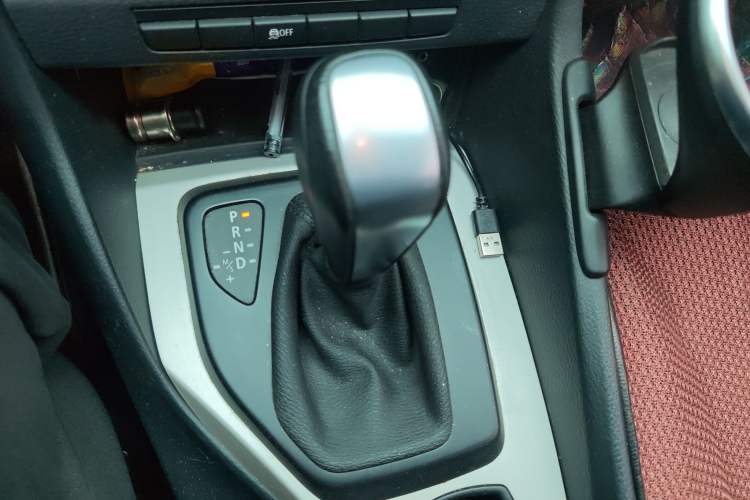 Used BMW X1 2013 sDrive18i Fashion Model
