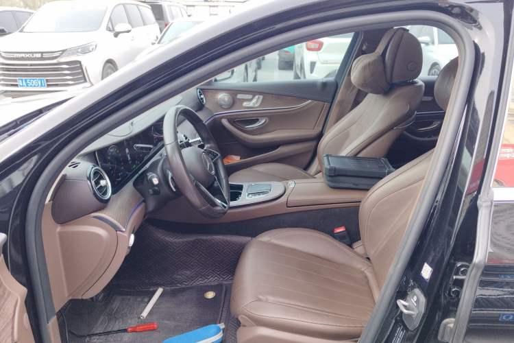 Used Mercedes-Benz E-Class New Energy 2021 E 350 e L Plug-in Hybrid Sedan
