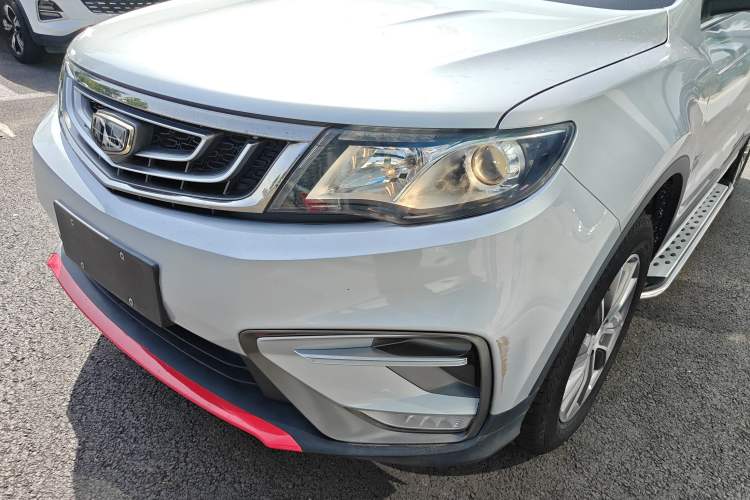 Used Geely Auto Emgrand X7 Sport 2018 1.8TD Manual Two-Wheel Drive Zhiya Model
