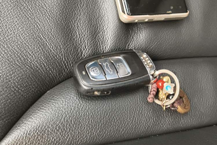 Used Audi Q5 2012 2.0TFSI Comfort Version Vehicle Key