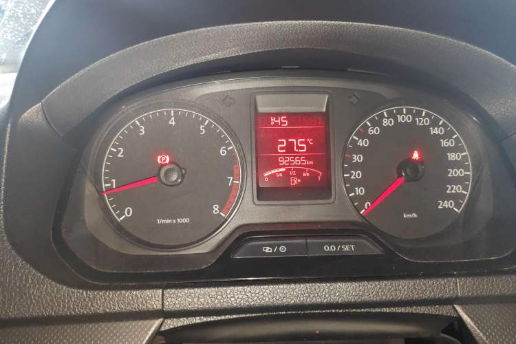 Used Volkswagen Jetta 2013 1.6L Manual Fashion Edition
