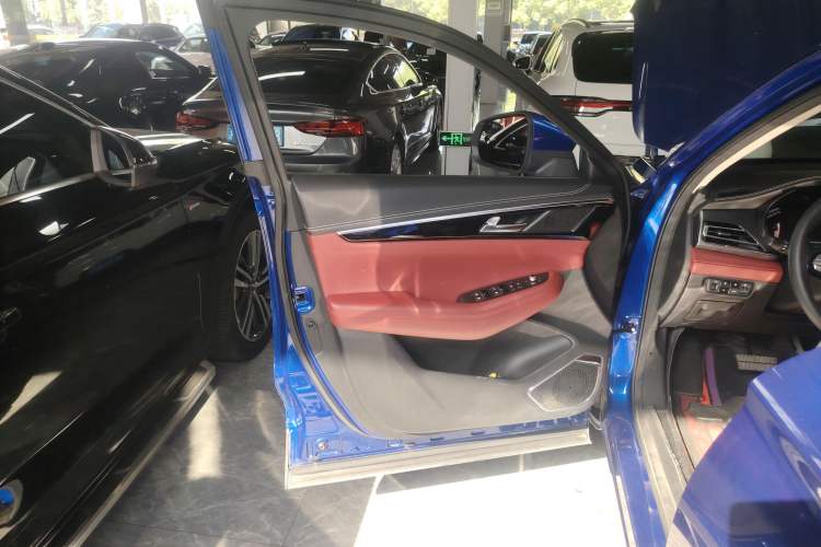 Used Changan CS85 COUPE 2019 2.0T Automatic Luxury Edition China VI Standard
