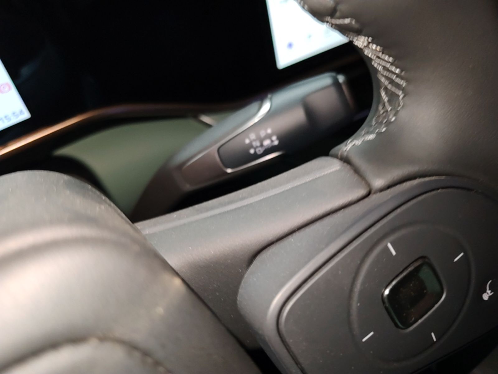 Hongqi EH7 2025 690 Smart Selection Edition — снимка 16