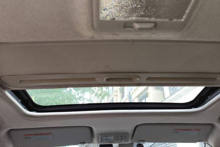 Used Suzuki SX4 2012 1.6L Automatic Ruiqi Model Headliner