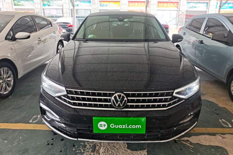 Used Volkswagen Magotan 2023 2 Million Units Commemorative Edition 330TSI DSG Luxury Version