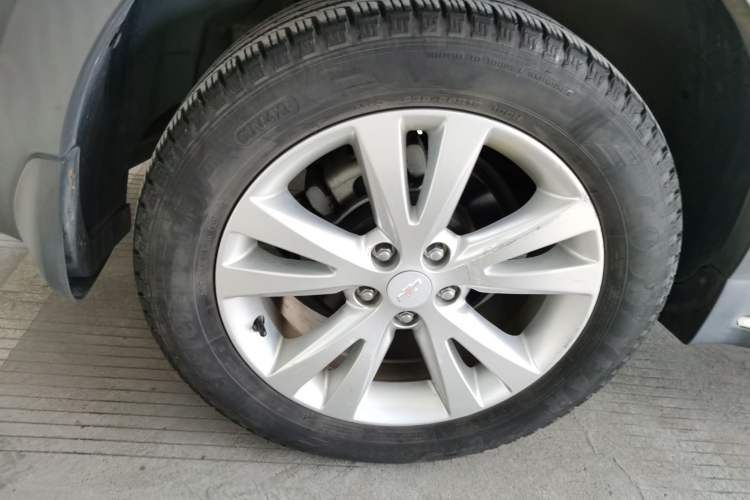 Used Chevrolet Captiva 2017 2.4L 4x4 Flagship Edition 7-Seater