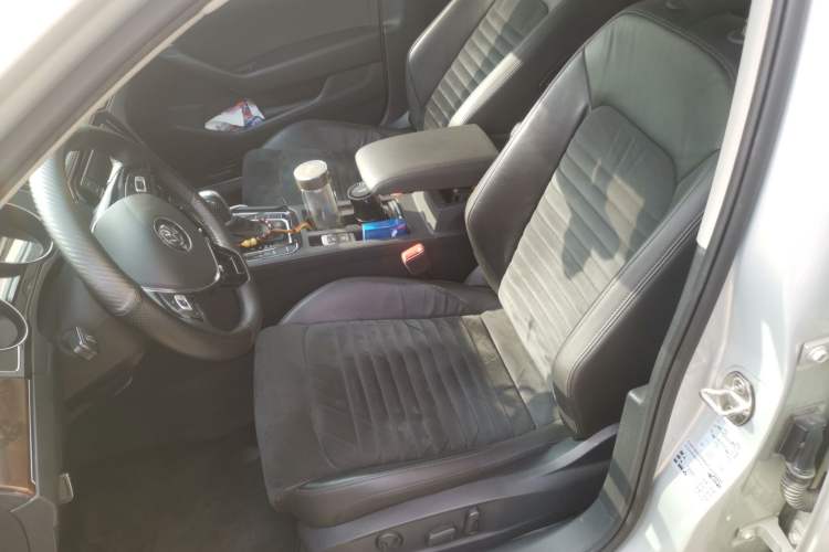 Used Volkswagen Magotan 2018 330TSI DSG Luxury Model Left Front Seat