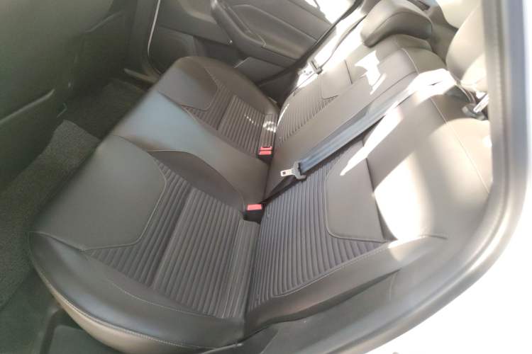 Used Ford Focus 2018 Hatchback Classic 1.6L Automatic Trendy SmartDrive Edition