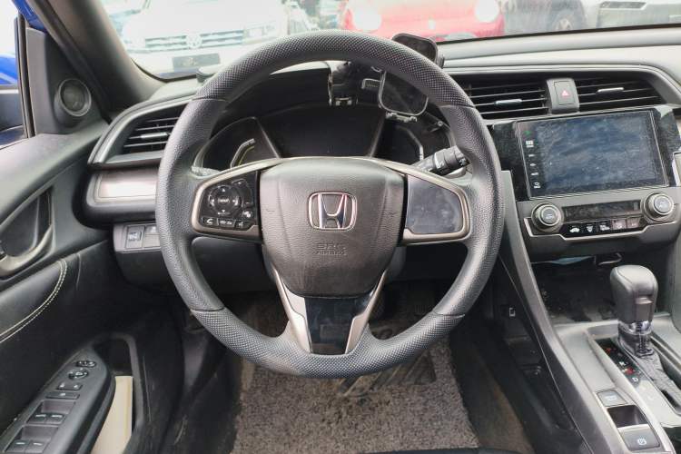 Used Honda Civic 2021 HATCHBACK 220TURBO CVT New Trendsetter Steering Wheel