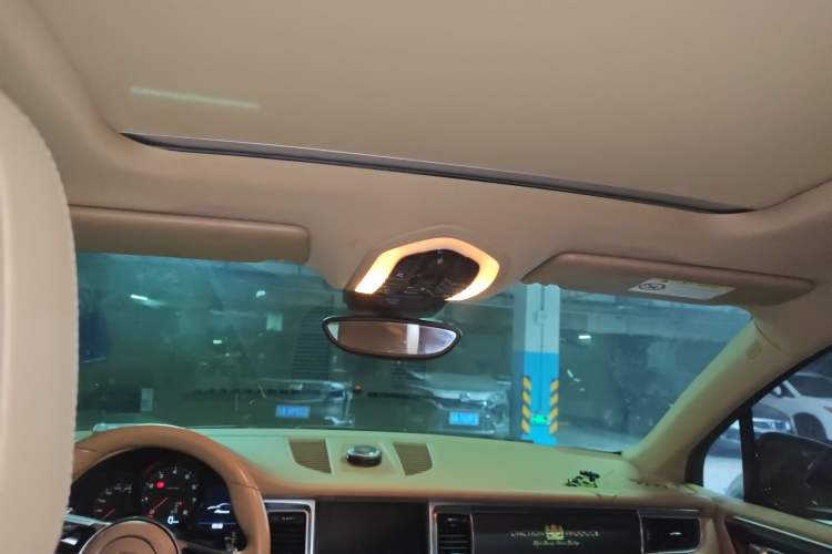 Used Porsche Macan 2017 Macan 2.0T