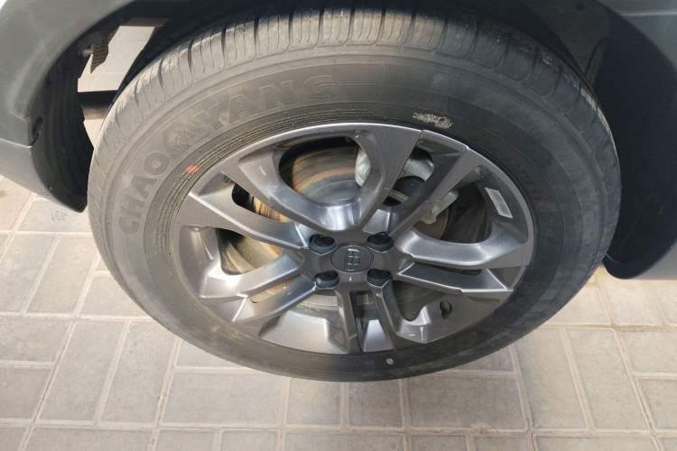 Used Geely Auto Vision X3 2020 1.5L CVT Luxury Model Right Rear Wheel Hub