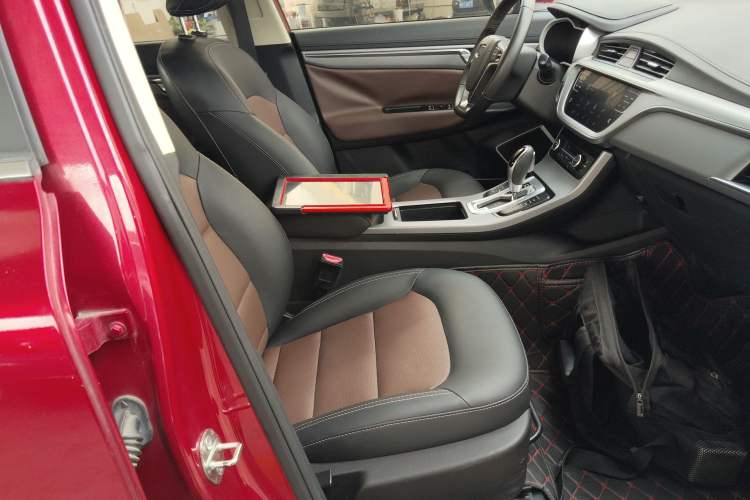 Used Geely Auto Emgrand GS 2018 Lingchao Edition 1.4T Automatic ZhenShang Smart Connectivity Model