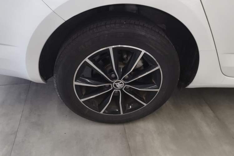 Used Skoda Octavia 2017 TSI280 DSG Smart Drive Edition
