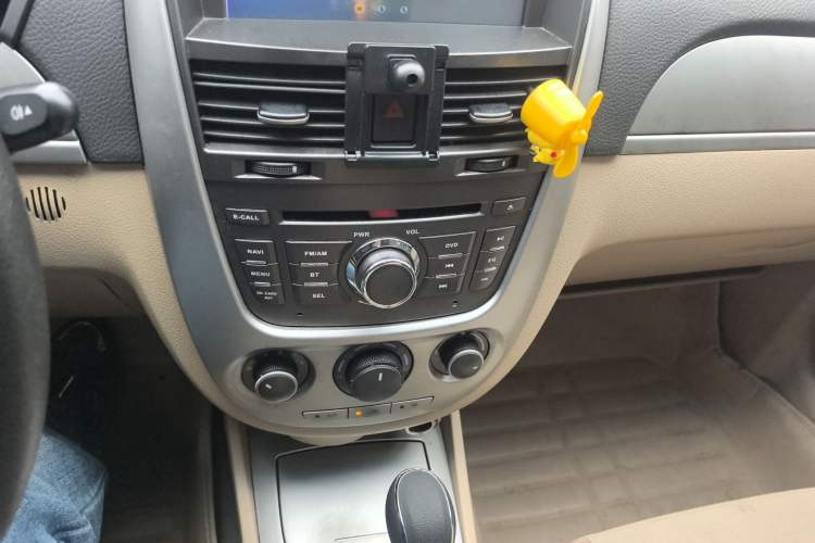 Used Buick Excelle 2013 1.5L Automatic Classic Model
