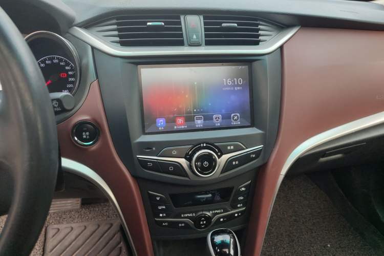 Used BYD G5 2014 1.5TID Automatic Prestige Model