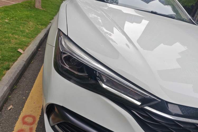 Used Roewe i5 2021 1.5L CVT Diamond Edition