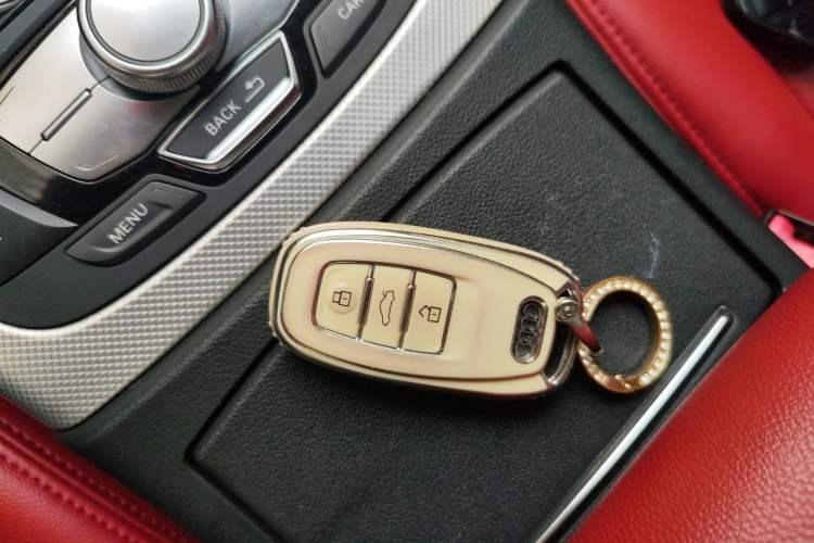 Used Audi A6L 2012 TFSI Standard Model
