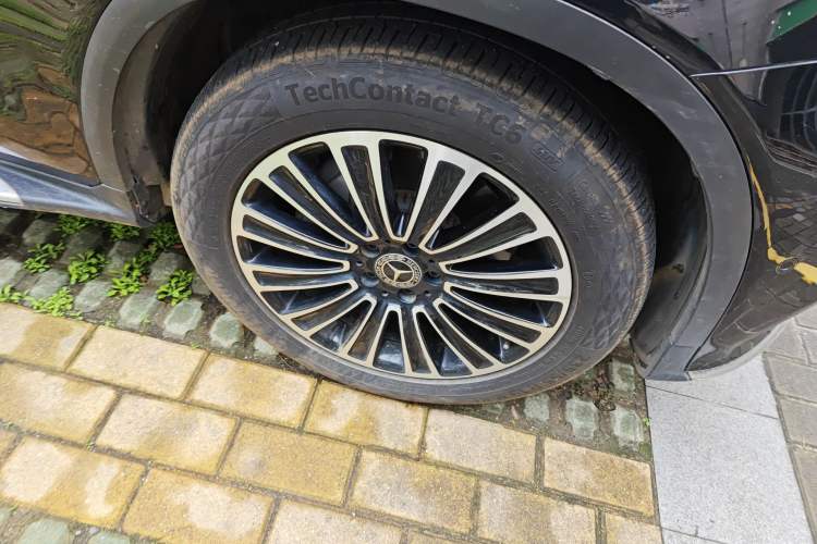 Used Mercedes-Benz GLC 2019 GLC 260 L 4MATIC Dynamic Model