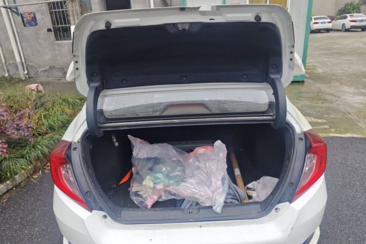 Used Honda Civic 2016 180TURBO CVT Comfort Version Trunk