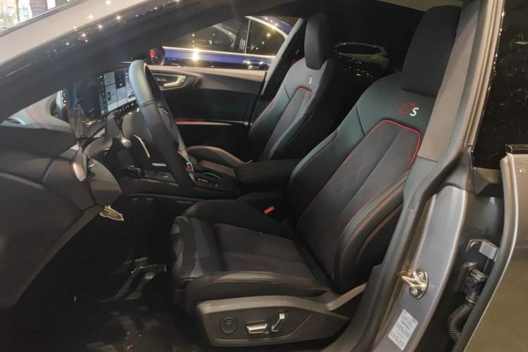 Used Audi A5L Sportback 2026 TFSI quattro 150kW First-Limited Edition
