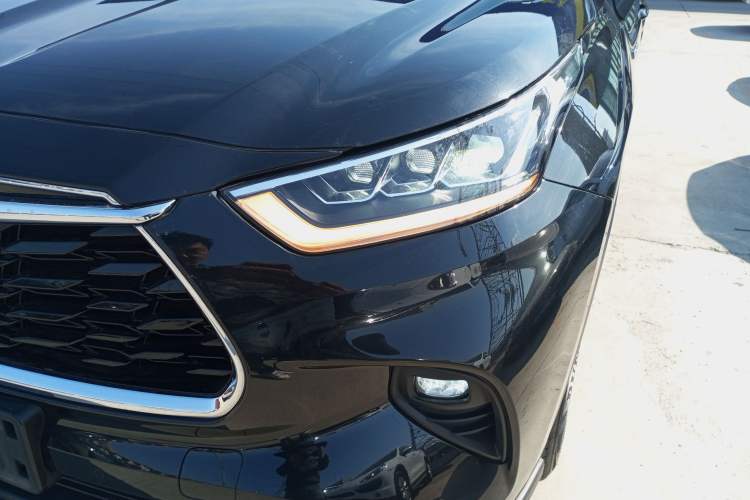 Used Toyota Highlander 2022 Dual-Engine 2.5L Four-Wheel Drive Supreme Edition 7-Seater
