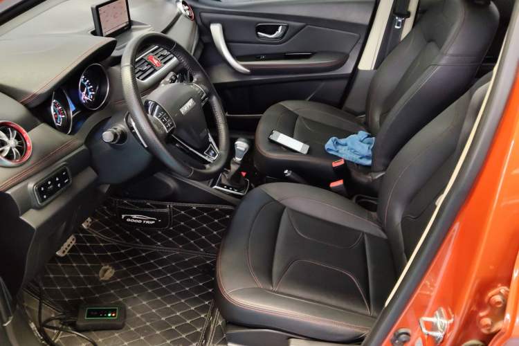 Used Haval H1 2016 Revised Version Blue Badge 1.5L AMT Luxury Edition
