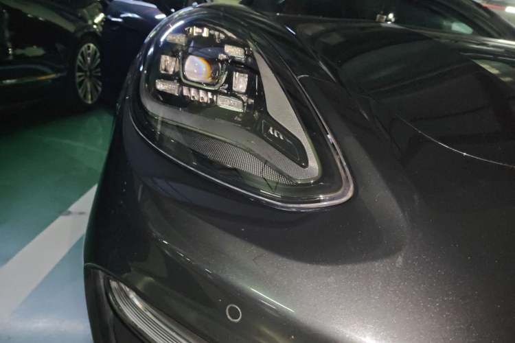 Used Porsche Panamera 2023 Panamera 2.9T Platinum Edition